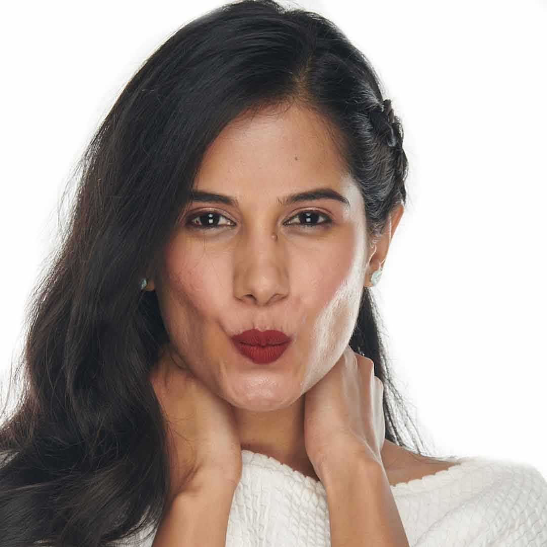 SUGAR POP Matte Lipcolour - 04 Raspberry + Nourishing Lip Balm - 02 Cherry Lip Kit